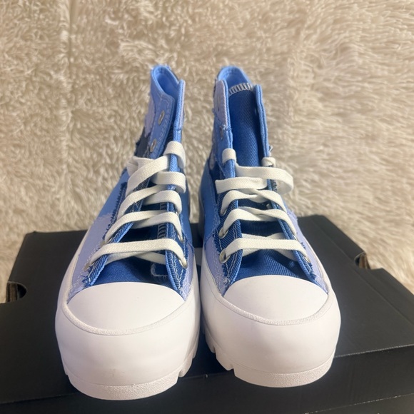 Converse Chuck Taylor All Star Hi Lugged Sneaker In Denim Patchwork - NIB - Picture 3 of 14